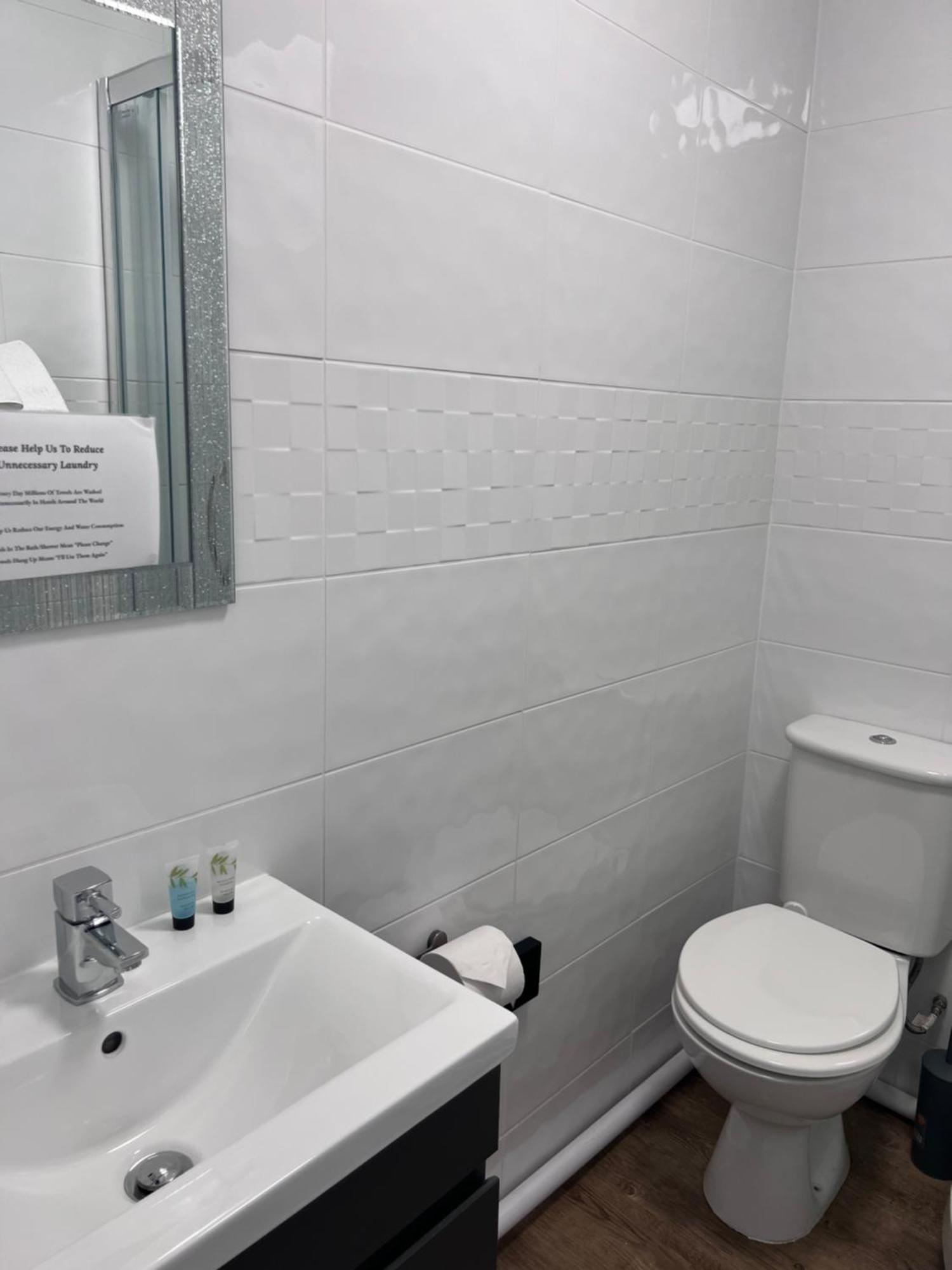 The Crown Hotel Corwen Zewnętrze zdjęcie